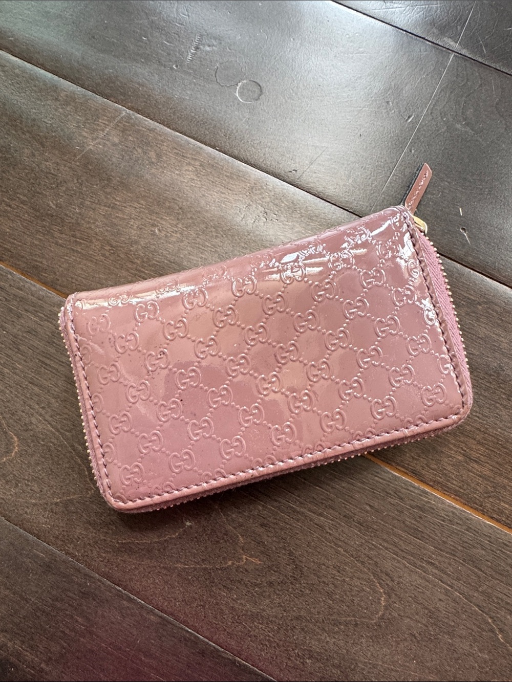 Gucci Micro GG Patent Leather Zip Coin Purse Wallet Pink
